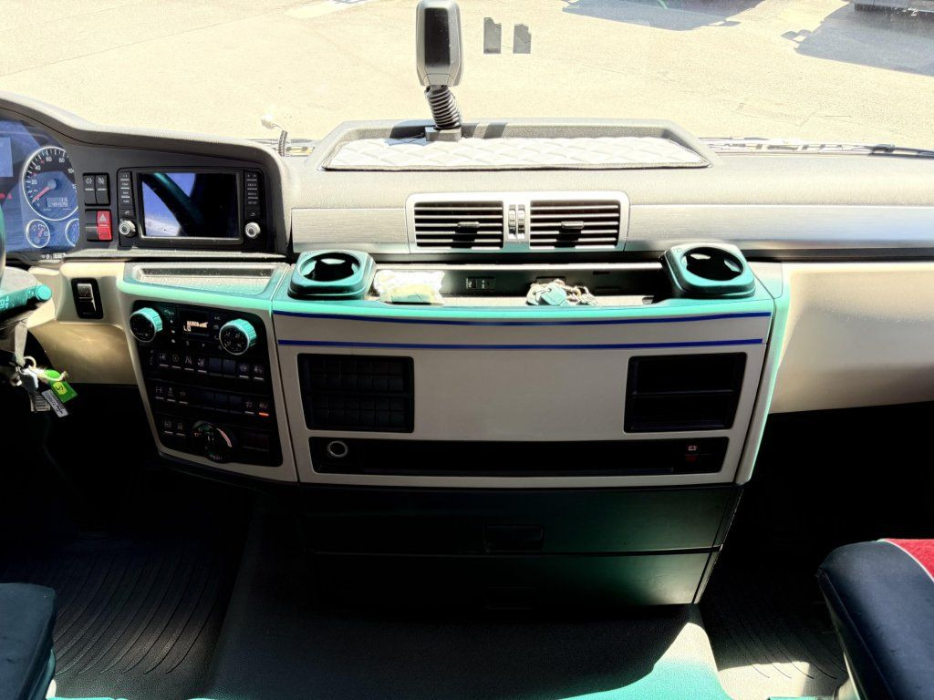Τράκτορας MAN TGX18.500 EURO 6 MEGA/lowdeck: φωτογραφία 15
