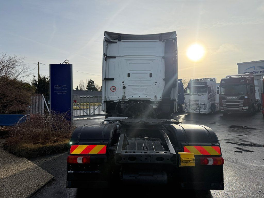 Mercedes-Benz 1845 Actros EURO 6 - Τράκτορας: φωτογραφία 4 Mercedes-Benz 1845 Actros EURO 6 - Τράκτορας: φωτογραφία 4