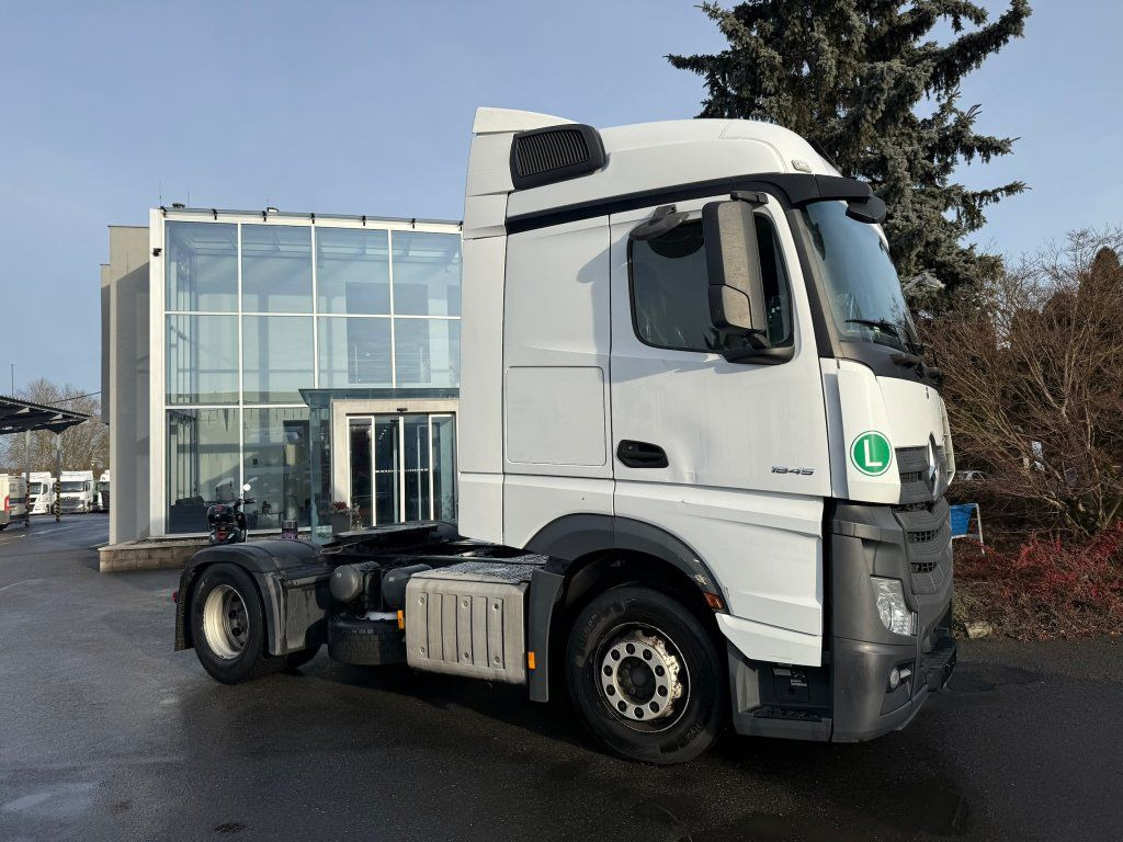 Mercedes-Benz 1845 Actros EURO 6 - Τράκτορας: φωτογραφία 2 Mercedes-Benz 1845 Actros EURO 6 - Τράκτορας: φωτογραφία 2