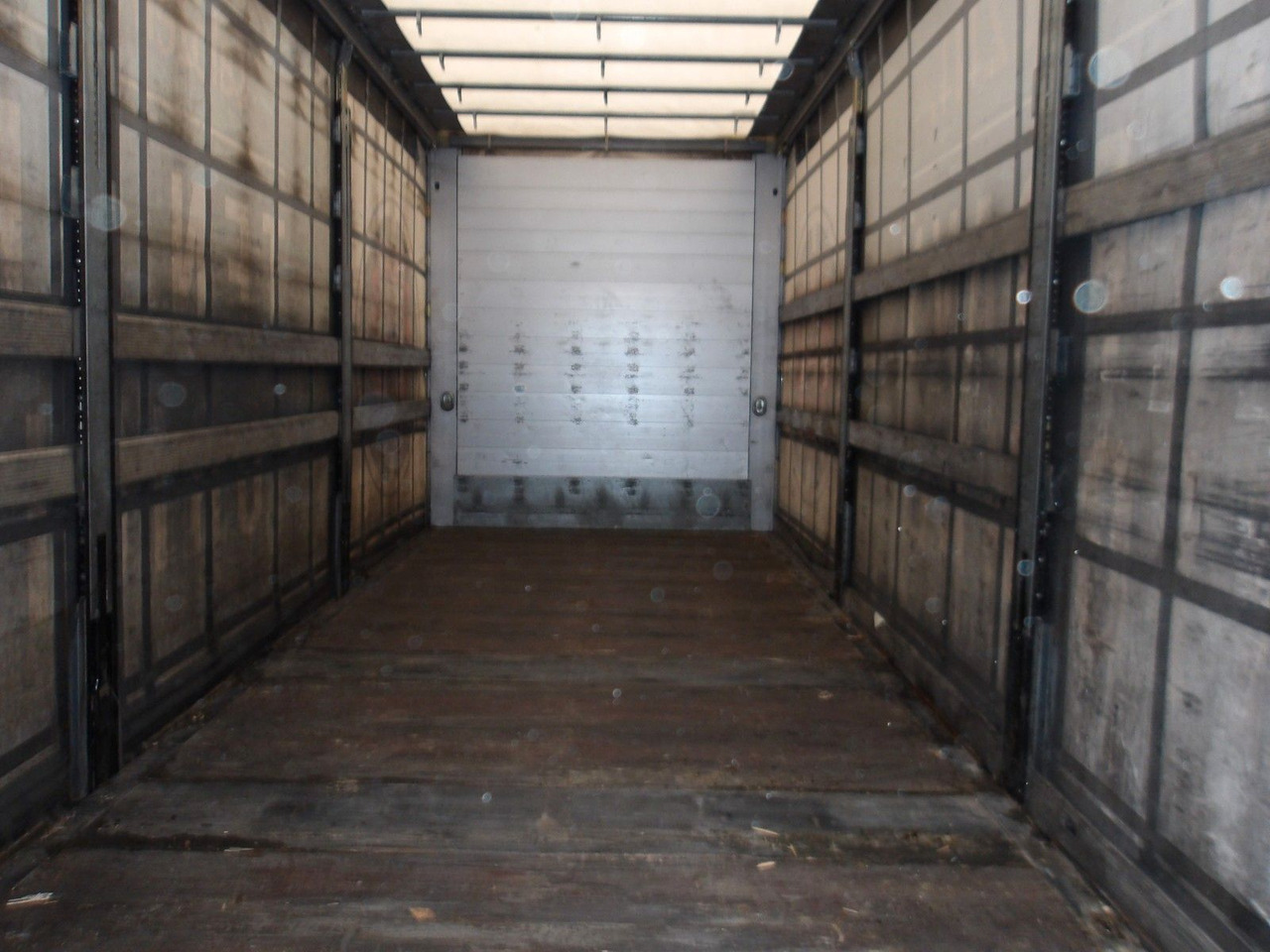 Mercedes-Benz 2548 Actros 6x2 EURO 6 + Schmitz - Φορτηγό μουσαμάς: φωτογραφία 5 Mercedes-Benz 2548 Actros 6x2 EURO 6 + Schmitz - Φορτηγό μουσαμάς: φωτογραφία 5