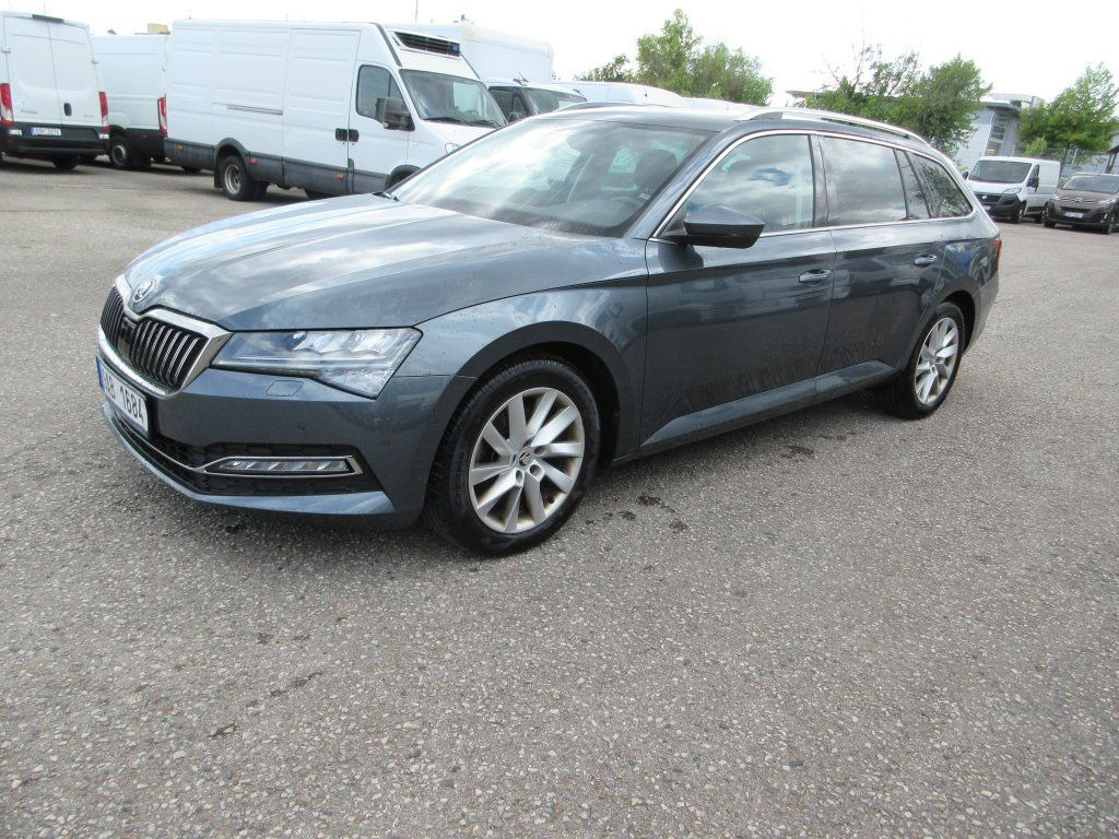 Skoda 2.0 Tdi Style - Station wagon: φωτογραφία 1 Skoda 2.0 Tdi Style - Station wagon: φωτογραφία 1