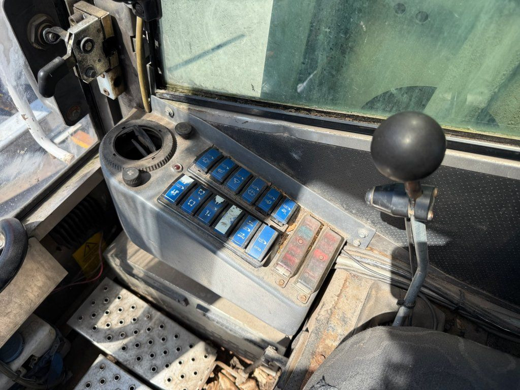 Φορτηγό ξυλείας, Φορτηγό με γερανό Volvo FH 16 750 6x4 + Fliegl: φωτογραφία 10 Φορτηγό ξυλείας, Φορτηγό με γερανό Volvo FH 16 750 6x4 + Fliegl: φωτογραφία 10