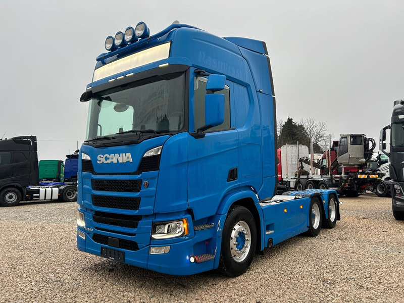 Scania R540 6x4 | RETARDER | FULL AIR | GOLD SERVICE HISTORY GOLD SERVICE HISTORY - Τράκτορας: φωτογραφία 1 Scania R540 6x4 | RETARDER | FULL AIR | GOLD SERVICE HISTORY GOLD SERVICE HISTORY - Τράκτορας: φωτογραφία 1