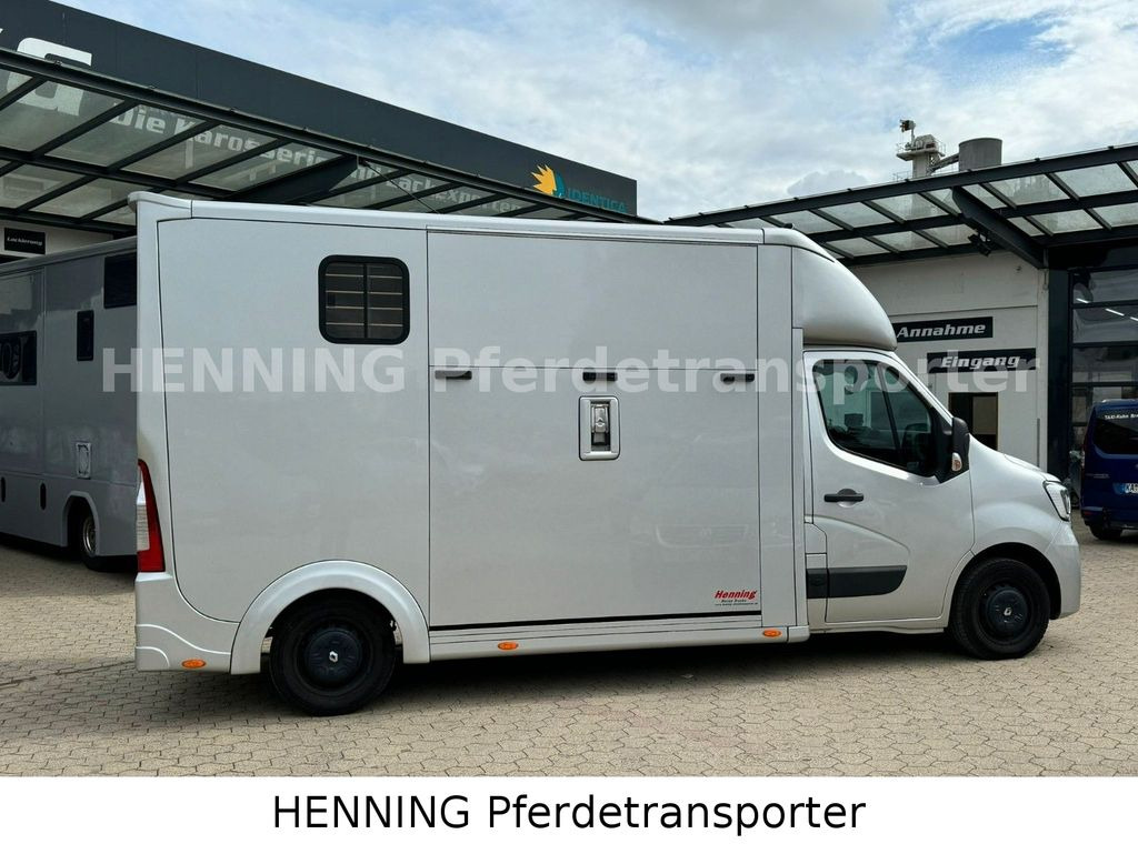Renault Master 3 - Sitzer Renault Master 3 - Sitzer - Φορτηγό μεταφοράς αλόγων: φωτογραφία 2 Renault Master 3 - Sitzer Renault Master 3 - Sitzer - Φορτηγό μεταφοράς αλόγων: φωτογραφία 2