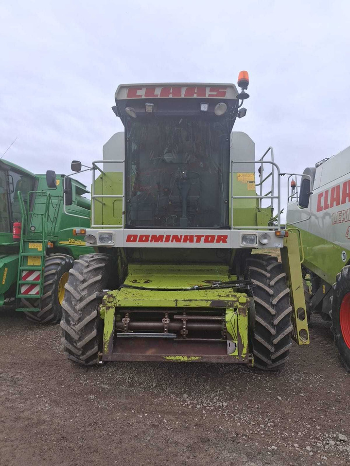 Claas dominator 118 sl Maxi - Μηχανή συγκομιδής: φωτογραφία 5 Claas dominator 118 sl Maxi - Μηχανή συγκομιδής: φωτογραφία 5