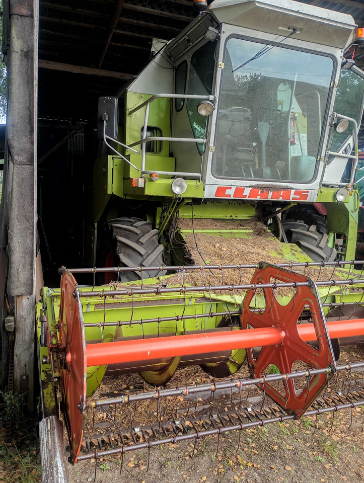Claas dominator 96s - Μηχανή συγκομιδής: φωτογραφία 2 Claas dominator 96s - Μηχανή συγκομιδής: φωτογραφία 2