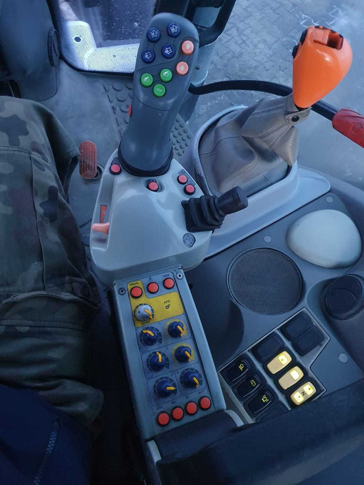 Deutz Fahr X720 Agrotron - Τρακτέρ: φωτογραφία 5 Deutz Fahr X720 Agrotron - Τρακτέρ: φωτογραφία 5