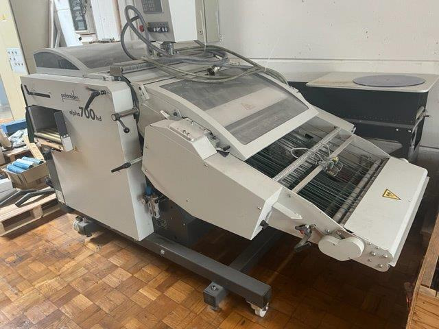 Parcel delivery Stack delivery Palamides Alpha 700 HD - Διπλωτική μηχανή: φωτογραφία 1 Parcel delivery Stack delivery Palamides Alpha 700 HD - Διπλωτική μηχανή: φωτογραφία 1