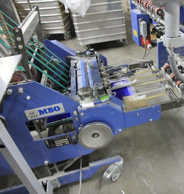 Standing vertically delivery with pres rollers MBO SAP 46 L - Διπλωτική μηχανή: φωτογραφία 1 Standing vertically delivery with pres rollers MBO SAP 46 L - Διπλωτική μηχανή: φωτογραφία 1