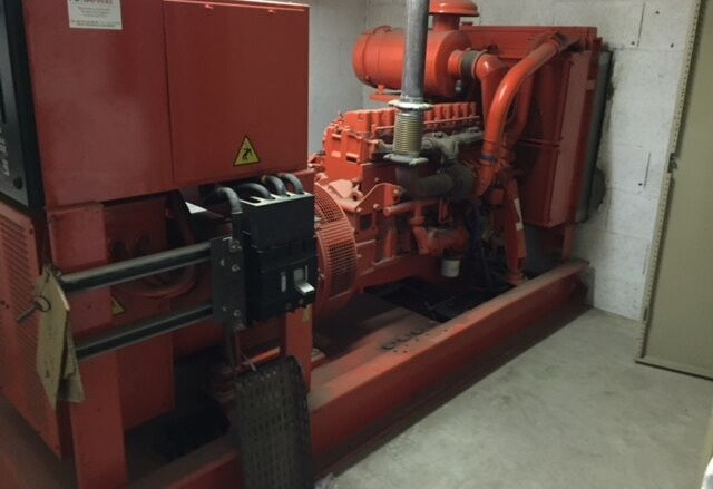 Renault 250 kVa - Βιομηχανική γεννήτρια: φωτογραφία 1 Renault 250 kVa - Βιομηχανική γεννήτρια: φωτογραφία 1