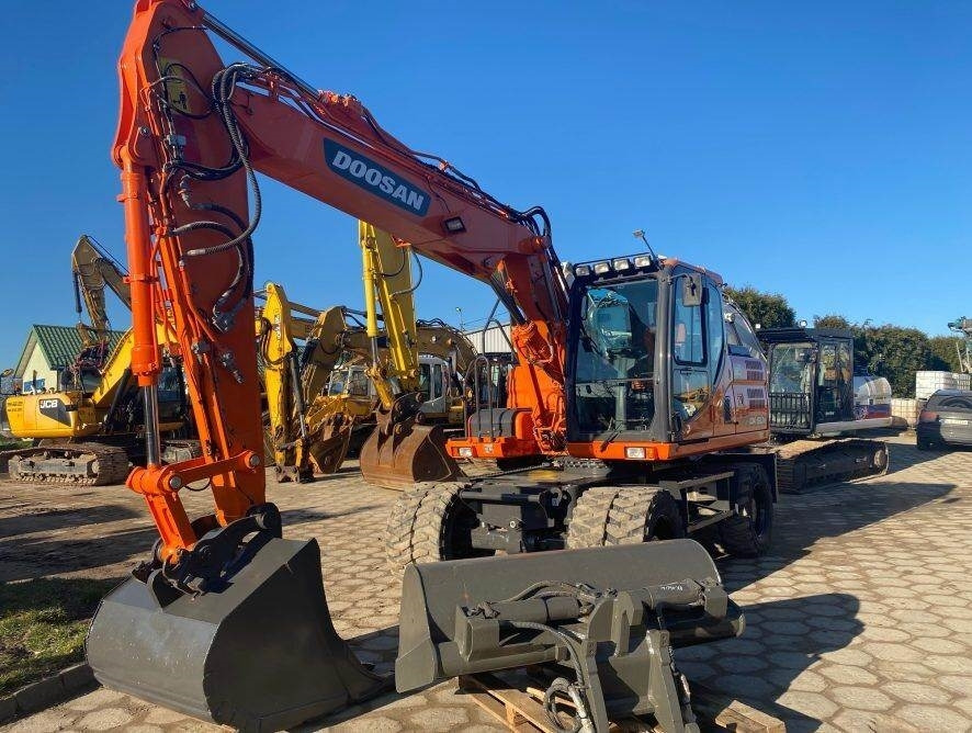 Doosan DX160W-3 - Τροχοφόρος εκσκαφέας: φωτογραφία 4 Doosan DX160W-3 - Τροχοφόρος εκσκαφέας: φωτογραφία 4