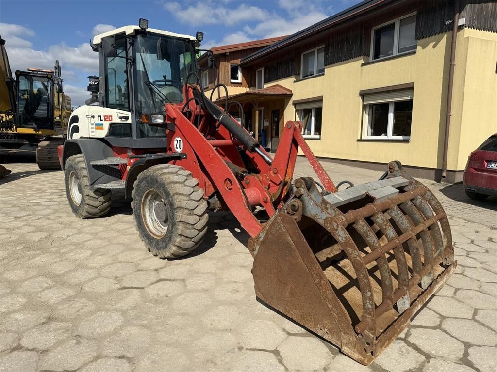 Terex TL120 - Ελαστιχοφόρος φορτωτής: φωτογραφία 2 Terex TL120 - Ελαστιχοφόρος φορτωτής: φωτογραφία 2