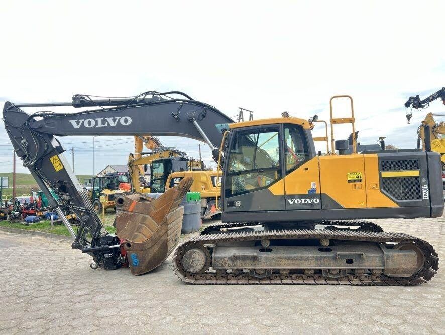 Volvo EC220EL ROTOTILT + LEICA 3D GPS 2xbucket - Ερπυστριοφόρος εκσκαφέας: φωτογραφία 1 Volvo EC220EL ROTOTILT + LEICA 3D GPS 2xbucket - Ερπυστριοφόρος εκσκαφέας: φωτογραφία 1