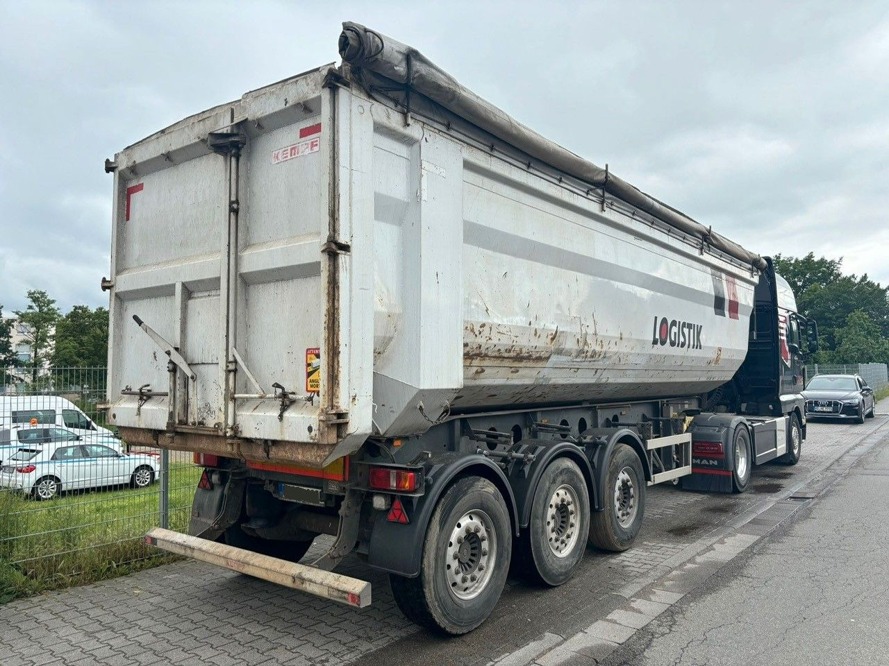 Kempf SKM 35-3 45m³/Stahl /Liftachse/Alufelgen /SAF Kempf SKM 35-3 45m³/Stahl /Liftachse/Alufelgen /SAF - Επικαθήμενο ανατρεπόμενο: φωτογραφία 1 Kempf SKM 35-3 45m³/Stahl /Liftachse/Alufelgen /SAF Kempf SKM 35-3 45m³/Stahl /Liftachse/Alufelgen /SAF - Επικαθήμενο ανατρεπόμενο: φωτογραφία 1
