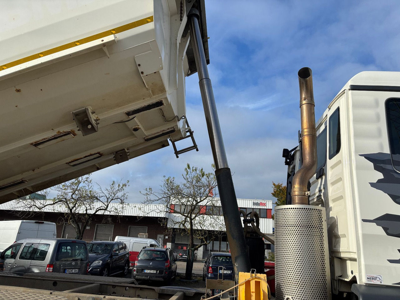 Φορτηγό ανατρεπόμενο MAN TGS41.510 8x4 Schmitz Muldenkipper Retarder/19m³: φωτογραφία 11 Φορτηγό ανατρεπόμενο MAN TGS41.510 8x4 Schmitz Muldenkipper Retarder/19m³: φωτογραφία 11