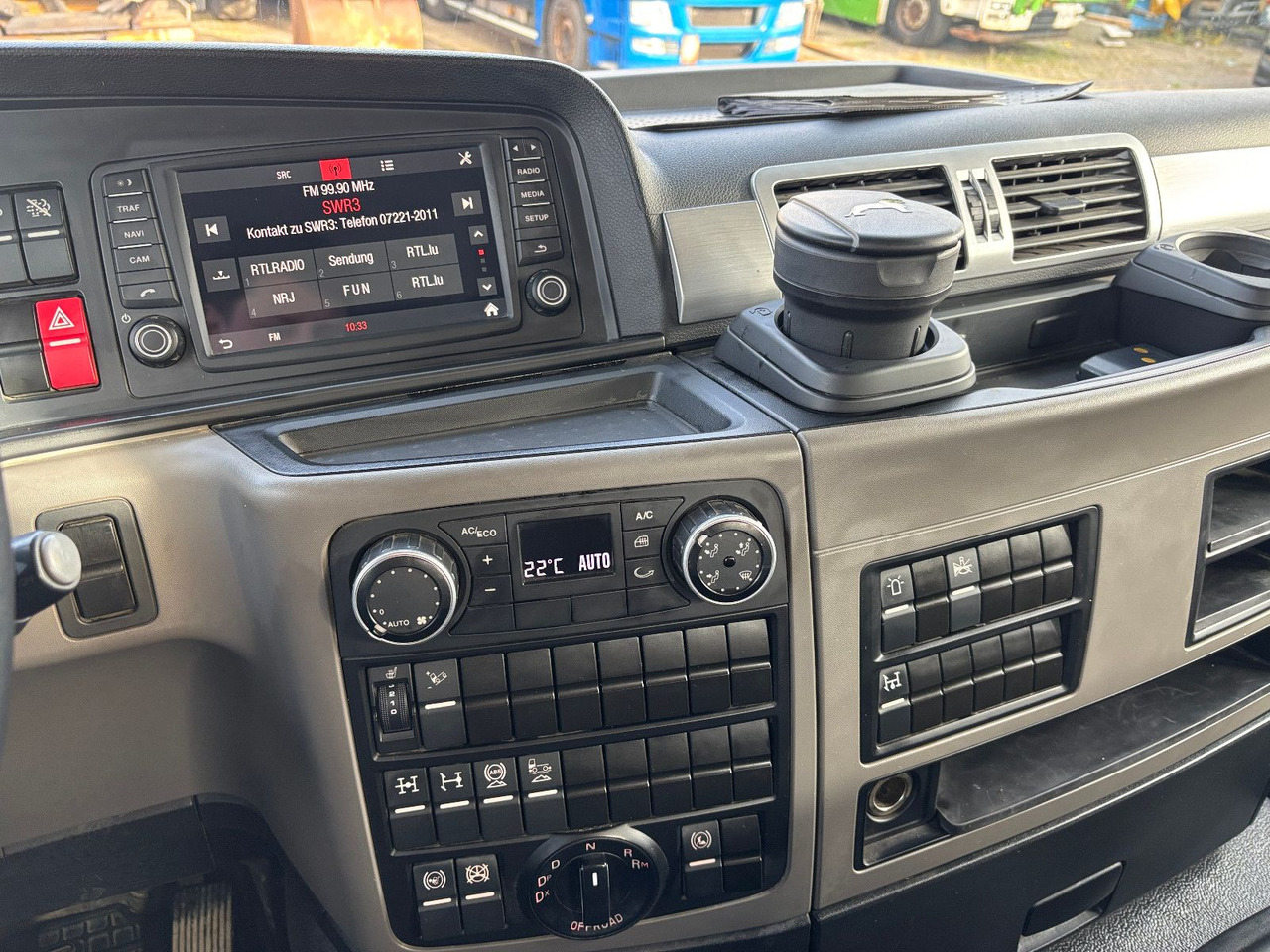 Φορτηγό ανατρεπόμενο MAN TGS41.510 8x4 Schmitz Muldenkipper Retarder/19m³: φωτογραφία 14 Φορτηγό ανατρεπόμενο MAN TGS41.510 8x4 Schmitz Muldenkipper Retarder/19m³: φωτογραφία 14