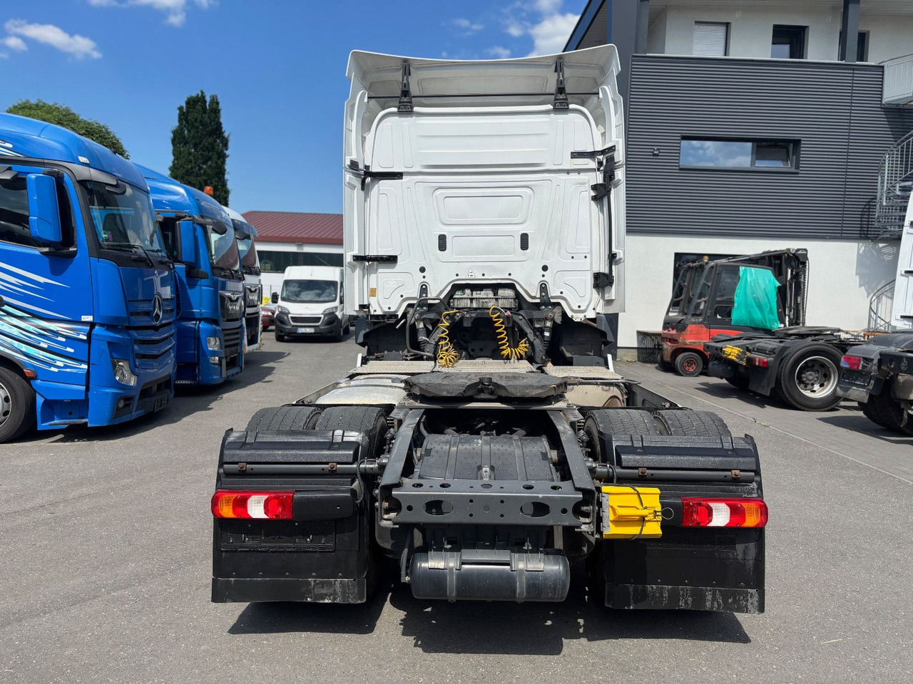 Mercedes-Benz Actros 1840 Kein 1842 1845 Retarder Blatt-Luft - Τράκτορας: φωτογραφία 4 Mercedes-Benz Actros 1840 Kein 1842 1845 Retarder Blatt-Luft - Τράκτορας: φωτογραφία 4