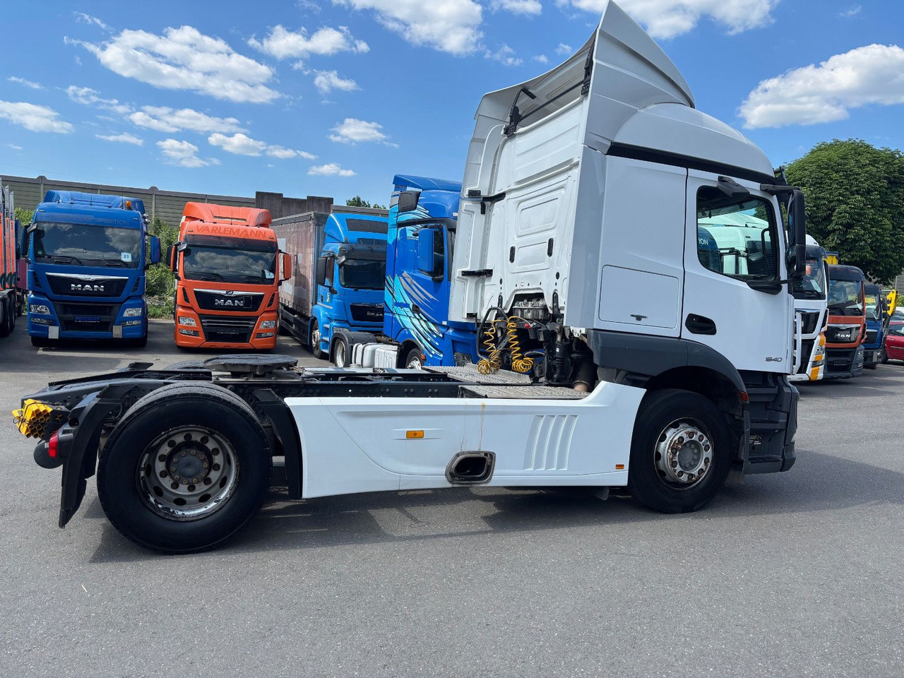 Mercedes-Benz Actros 1840 Kein 1842 1845 Retarder Blatt-Luft - Τράκτορας: φωτογραφία 5 Mercedes-Benz Actros 1840 Kein 1842 1845 Retarder Blatt-Luft - Τράκτορας: φωτογραφία 5