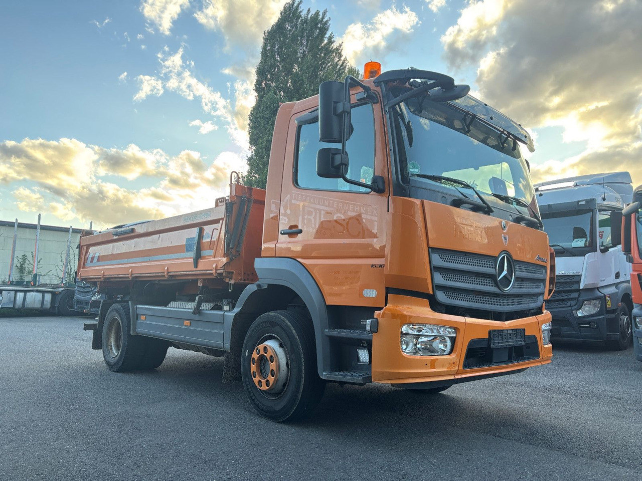 Mercedes-Benz Atego 1530 - Φορτηγό ανατρεπόμενο: φωτογραφία 2 Mercedes-Benz Atego 1530 - Φορτηγό ανατρεπόμενο: φωτογραφία 2