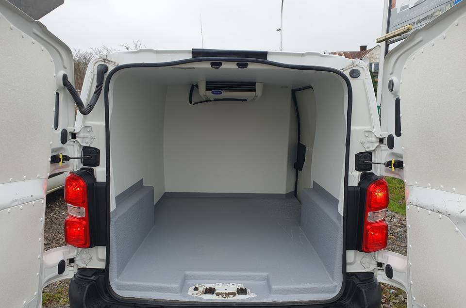 Citroen JUMPY CHLODNIA MROZNIA CARRIER+230V KLIMA EURO6 - Επαγγελματικό αυτοκίνητο ψυγείο: φωτογραφία 2 Citroen JUMPY CHLODNIA MROZNIA CARRIER+230V KLIMA EURO6 - Επαγγελματικό αυτοκίνητο ψυγείο: φωτογραφία 2
