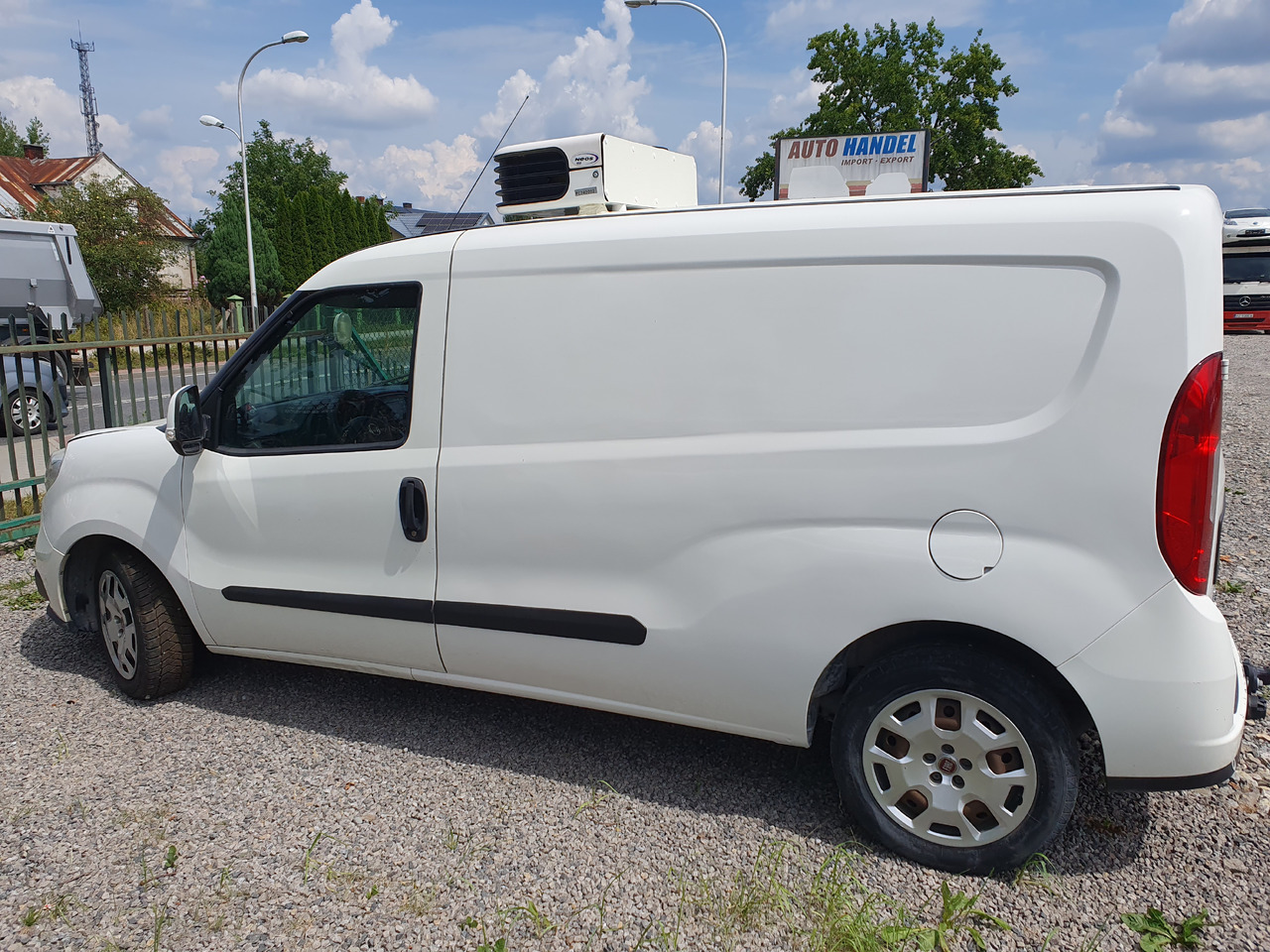 FIAT DOBLO LONG CHLODNIA carrier KLIMA EURO6 - Επαγγελματικό αυτοκίνητο ψυγείο: φωτογραφία 4 FIAT DOBLO LONG CHLODNIA carrier KLIMA EURO6 - Επαγγελματικό αυτοκίνητο ψυγείο: φωτογραφία 4