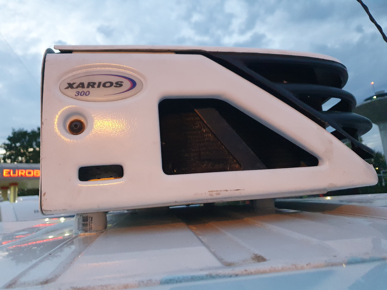 Opel VIVARO CHLODNIA CARRIER+230V KLIMA NAVI EURO6 - Επαγγελματικό αυτοκίνητο ψυγείο: φωτογραφία 4 Opel VIVARO CHLODNIA CARRIER+230V KLIMA NAVI EURO6 - Επαγγελματικό αυτοκίνητο ψυγείο: φωτογραφία 4