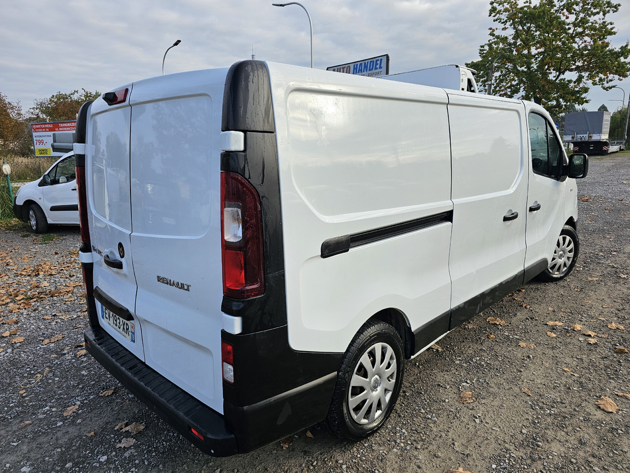 RENAULT TRAFIC MAXI LONG CHLODNIA MROZNIA CARRIER+230V KLIMA NAVI KAMERA EURO6 - Επαγγελματικό αυτοκίνητο ψυγείο: φωτογραφία 5 RENAULT TRAFIC MAXI LONG CHLODNIA MROZNIA CARRIER+230V KLIMA NAVI KAMERA EURO6 - Επαγγελματικό αυτοκίνητο ψυγείο: φωτογραφία 5