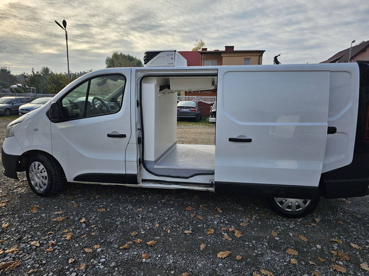 RENAULT TRAFIC MAXI LONG CHLODNIA MROZNIA CARRIER+230V KLIMA NAVI KAMERA EURO6 - Επαγγελματικό αυτοκίνητο ψυγείο: φωτογραφία 3 RENAULT TRAFIC MAXI LONG CHLODNIA MROZNIA CARRIER+230V KLIMA NAVI KAMERA EURO6 - Επαγγελματικό αυτοκίνητο ψυγείο: φωτογραφία 3