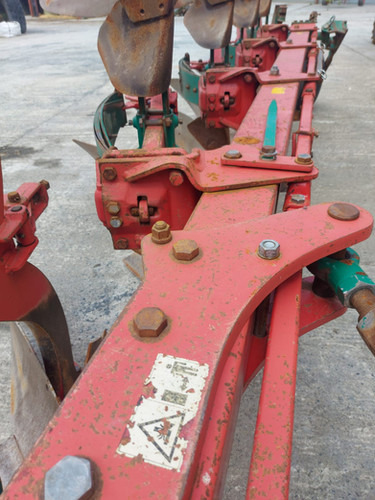 Kverneland ES 100-200-28 - Άροτρο: φωτογραφία 5 Kverneland ES 100-200-28 - Άροτρο: φωτογραφία 5