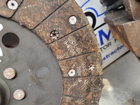 Case Jx80 New Holland Td80, Td80d Clutch Kit 228018610, 5097925, 47953610 - Συμπλέκτης και ανταλλακτικά για Τρακτέρ: φωτογραφία 4 Case Jx80 New Holland Td80, Td80d Clutch Kit 228018610, 5097925, 47953610 - Συμπλέκτης και ανταλλακτικά για Τρακτέρ: φωτογραφία 4