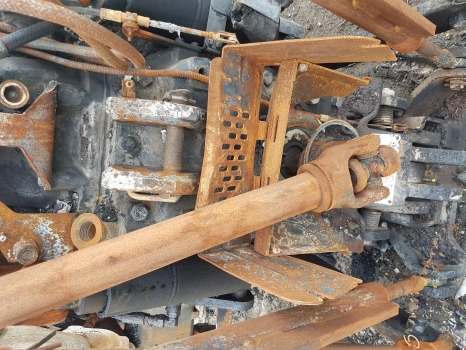 Case Maxxum 130 Rear, Front Axle, Engine, Transmission, Pto, Hydraulic Nut - Εξαρτήματα φρένων για Τρακτέρ: φωτογραφία 5 Case Maxxum 130 Rear, Front Axle, Engine, Transmission, Pto, Hydraulic Nut - Εξαρτήματα φρένων για Τρακτέρ: φωτογραφία 5