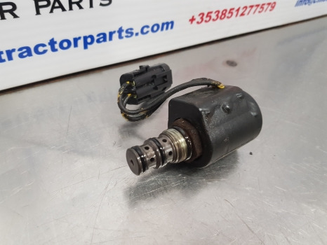 Case Maxxum 5140, Case 5000, Magnum Series, Solenoid Valve 110415a1 - Αισθητήρας: φωτογραφία 3 Case Maxxum 5140, Case 5000, Magnum Series, Solenoid Valve 110415a1 - Αισθητήρας: φωτογραφία 3