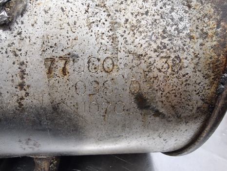 Claas Ares 656, 696, 616, 826, 600, 800 Series Exhaust Box Silencer 7700042338 - Σύστημα εξάτμισης: φωτογραφία 4 Claas Ares 656, 696, 616, 826, 600, 800 Series Exhaust Box Silencer 7700042338 - Σύστημα εξάτμισης: φωτογραφία 4