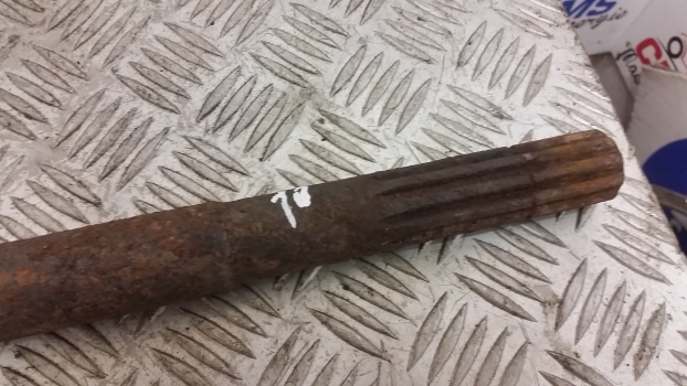 Fiat 70-90dt, 80-90dt, 72-93dt, 88-93dt 4wd Propeller Shaft 5121364 - Κεντρικοί άξονες για Τρακτέρ: φωτογραφία 3 Fiat 70-90dt, 80-90dt, 72-93dt, 88-93dt 4wd Propeller Shaft 5121364 - Κεντρικοί άξονες για Τρακτέρ: φωτογραφία 3