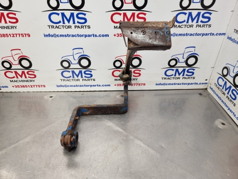 Ford 4610, 10 Series, Lp Cab Clutch Pedal D4nn2n002c - Πετάλι για Τρακτέρ: φωτογραφία 4 Ford 4610, 10 Series, Lp Cab Clutch Pedal D4nn2n002c - Πετάλι για Τρακτέρ: φωτογραφία 4