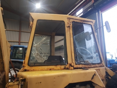 Καμπίνα για Φορτωτής εκσκαφέας Ford 550 Cab Complete: φωτογραφία 1