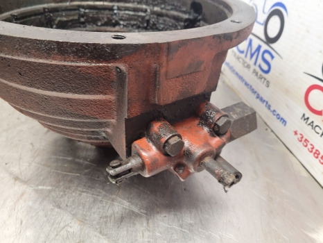 Ford Tw20 Transmission Dual Power Housing Valve D8nnn477da, D8nn7r033aa, D8nn7r030aa - Κιβώτιο ταχυτήτων: φωτογραφία 5 Ford Tw20 Transmission Dual Power Housing Valve D8nnn477da, D8nn7r033aa, D8nn7r030aa - Κιβώτιο ταχυτήτων: φωτογραφία 5