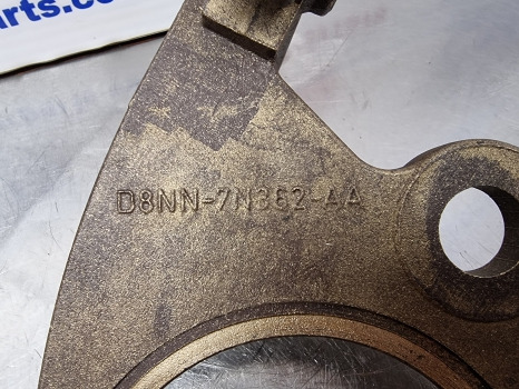 Ford Tw5, Tw15, Tw20, Tw25, Tw30, 8530 Transmission Selector Fork D8nn7n362aa - Μετάδοσης κίνησης: φωτογραφία 4 Ford Tw5, Tw15, Tw20, Tw25, Tw30, 8530 Transmission Selector Fork D8nn7n362aa - Μετάδοσης κίνησης: φωτογραφία 4