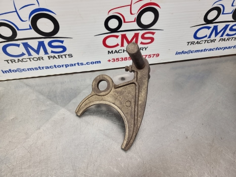 Ford Tw5, Tw15, Tw20, Tw25, Tw30, 8530 Transmission Selector Fork D8nn7n362aa - Μετάδοσης κίνησης: φωτογραφία 3 Ford Tw5, Tw15, Tw20, Tw25, Tw30, 8530 Transmission Selector Fork D8nn7n362aa - Μετάδοσης κίνησης: φωτογραφία 3