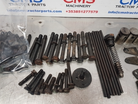 John Deere 2030, 2130, 1030, 1630 Engine Valve Tappet, Pin, Bolts T20073, T20310 - Κινητήρας και ανταλλακτικά για Τρακτέρ: φωτογραφία 5 John Deere 2030, 2130, 1030, 1630 Engine Valve Tappet, Pin, Bolts T20073, T20310 - Κινητήρας και ανταλλακτικά για Τρακτέρ: φωτογραφία 5