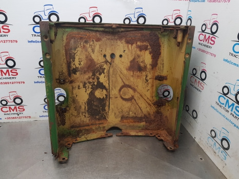 John Deere 3050, 3350, 3650, 3150, 3350, 3651, Nose Cone Panel Al55843 - Αμάξωμα και εξωτερικό: φωτογραφία 4 John Deere 3050, 3350, 3650, 3150, 3350, 3651, Nose Cone Panel Al55843 - Αμάξωμα και εξωτερικό: φωτογραφία 4