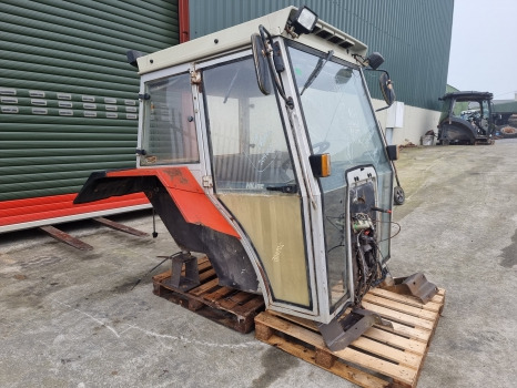 Massey Ferguson 399, 375, 390, 398, 365 4wd Hi Line Complete Cab Sold, Sold - Καμπίνα: φωτογραφία 2 Massey Ferguson 399, 375, 390, 398, 365 4wd Hi Line Complete Cab Sold, Sold - Καμπίνα: φωτογραφία 2