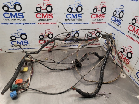 Massey Ferguson 4355, 4255, 4245 Cab Roof Wiring Loom Roof Wiring Loom - Καλώδιο/ Σύρματα: φωτογραφία 1 Massey Ferguson 4355, 4255, 4245 Cab Roof Wiring Loom Roof Wiring Loom - Καλώδιο/ Σύρματα: φωτογραφία 1