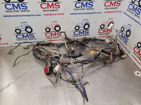 Massey Ferguson 4355, 4255, 4245 Cab Roof Wiring Loom Roof Wiring Loom - Καλώδιο/ Σύρματα: φωτογραφία 1 Massey Ferguson 4355, 4255, 4245 Cab Roof Wiring Loom Roof Wiring Loom - Καλώδιο/ Σύρματα: φωτογραφία 1