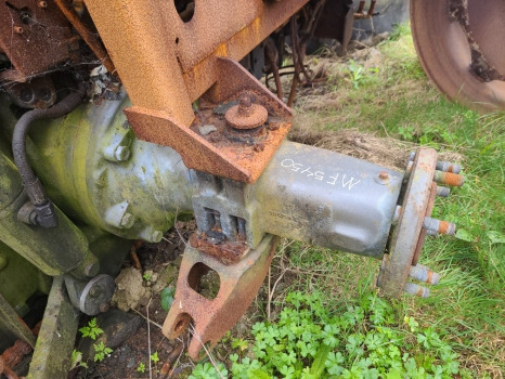 Massey Ferguson 5450 Rear half axle rhs 3067118 - Πίσω άξονας για Γεωργικά μηχανήματα: φωτογραφία 1 Massey Ferguson 5450 Rear half axle rhs 3067118 - Πίσω άξονας για Γεωργικά μηχανήματα: φωτογραφία 1