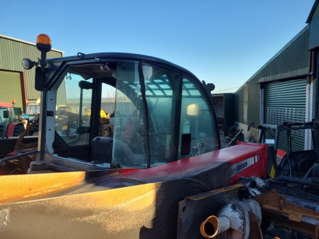Massey Ferguson Mf 9306h Complete Cab - Καμπίνα: φωτογραφία 5 Massey Ferguson Mf 9306h Complete Cab - Καμπίνα: φωτογραφία 5