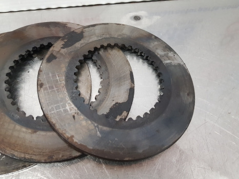 New Holland 8160, Tm, 130, 60, M Parking Brake Hand Brake Disc Kit 5146036 - Εξαρτήματα φρένων: φωτογραφία 3 New Holland 8160, Tm, 130, 60, M Parking Brake Hand Brake Disc Kit 5146036 - Εξαρτήματα φρένων: φωτογραφία 3