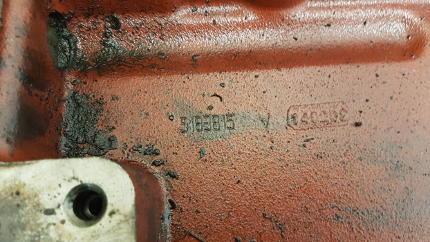 New Holland Case Tm, Mxm Ser. Tm120, Tm130, Transmission Sump Cover 5183815 - Κιβώτιο ταχυτήτων: φωτογραφία 2 New Holland Case Tm, Mxm Ser. Tm120, Tm130, Transmission Sump Cover 5183815 - Κιβώτιο ταχυτήτων: φωτογραφία 2