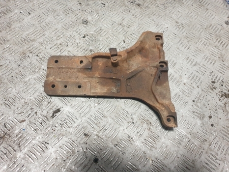 New Holland T5.100, T5.110, T5.120 Engine Mounting Bracket 47547805 - Βάση μηχανης για Τρακτέρ: φωτογραφία 1 New Holland T5.100, T5.110, T5.120 Engine Mounting Bracket 47547805 - Βάση μηχανης για Τρακτέρ: φωτογραφία 1
