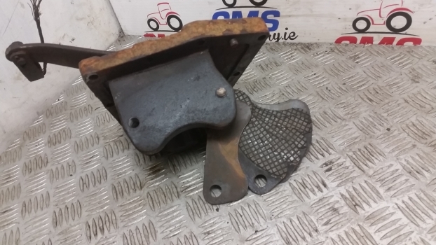 New Holland T6000 T6050 Parking Brake Support Assembly 84272658, 87379786 - Εξαρτήματα φρένων για Τρακτέρ: φωτογραφία 4 New Holland T6000 T6050 Parking Brake Support Assembly 84272658, 87379786 - Εξαρτήματα φρένων για Τρακτέρ: φωτογραφία 4